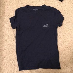 vineyard vines tee shirt